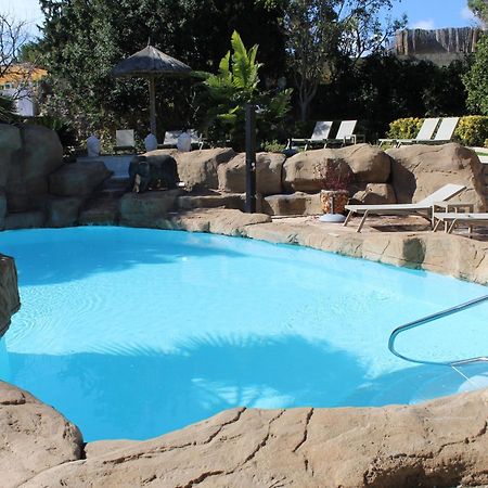 The Red Farm Relais & Spa Iklin المظهر الخارجي الصورة