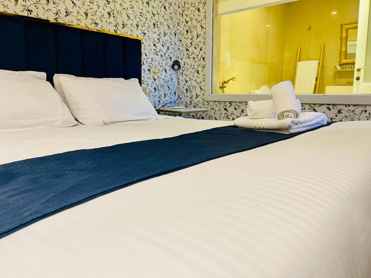 The Red Farm Relais & Spa Iklin المظهر الخارجي الصورة